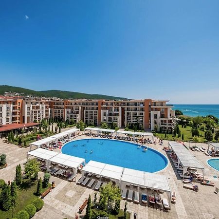 Prestige Fort Aparthotel - Private Apartment-Bsr Свети Влас Екстериор снимка